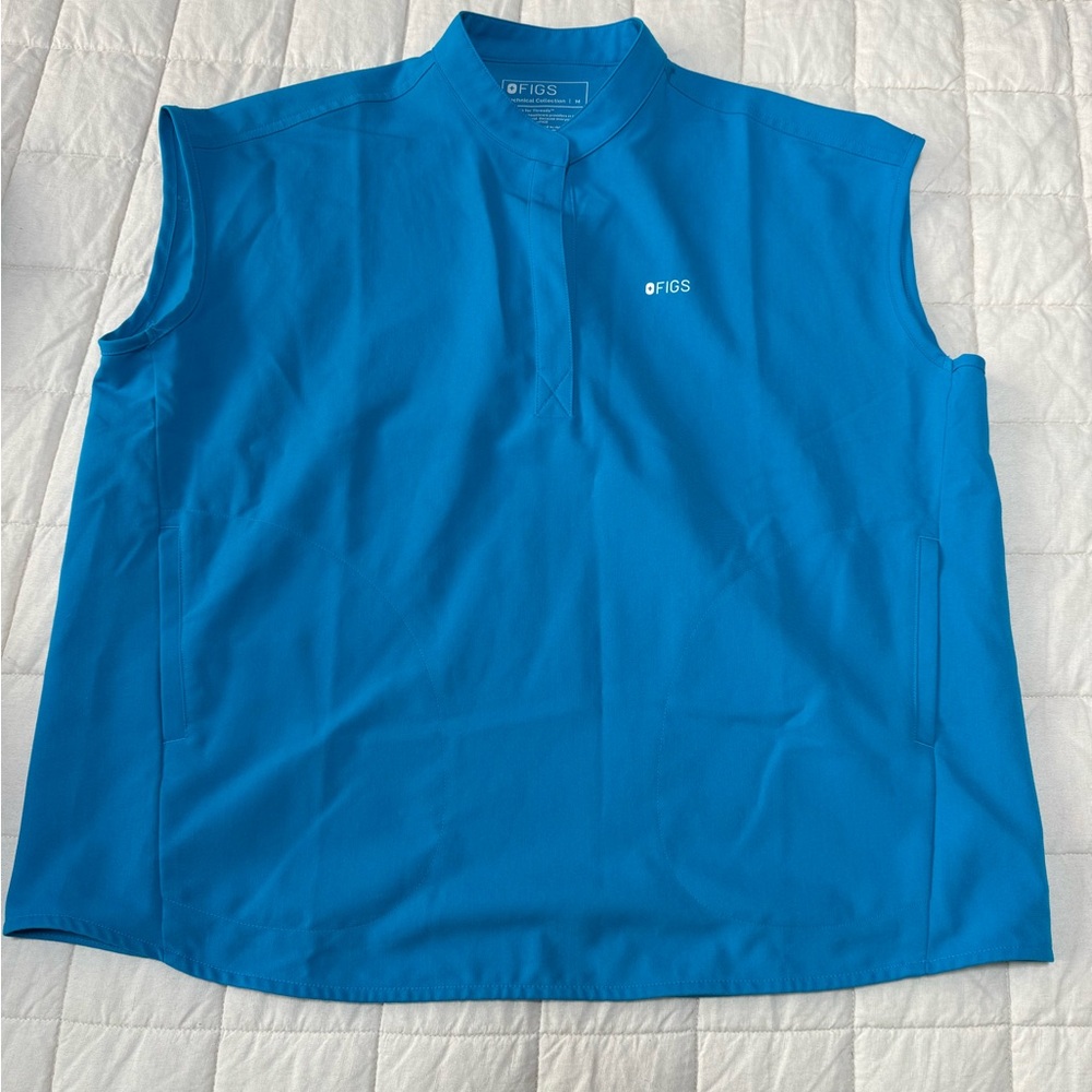 FIGS Rafaela Oversized Scrub Top